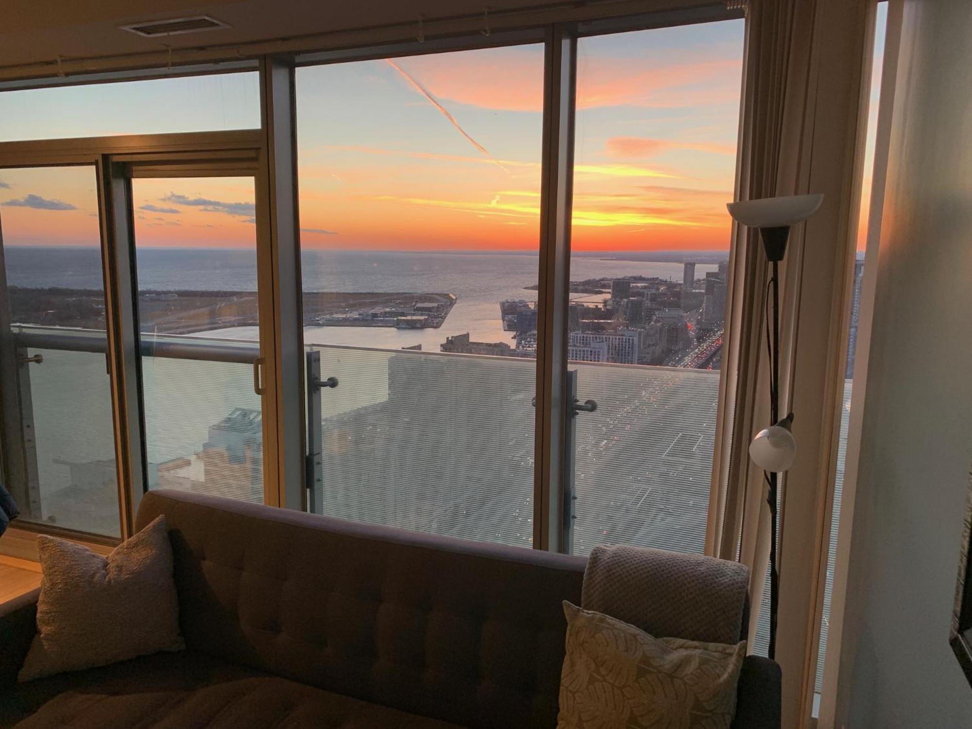 شقة Magnificient View Next Cn Tower/Rogers/Union/Mtcc تورونتو المظهر الخارجي الصورة